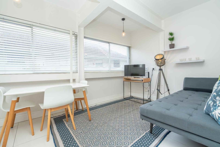 To Let 1 Bedroom Property for Rent in Three Anchor Bay Western Cape